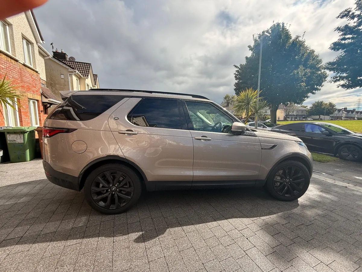 Land Rover Discovery - Image 2