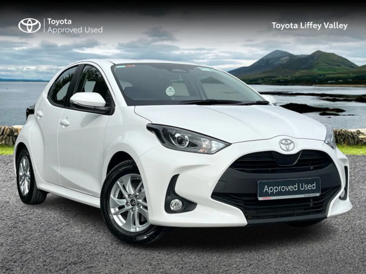 Toyota Yaris Yaris Hybrid 115 Luna - Image 1