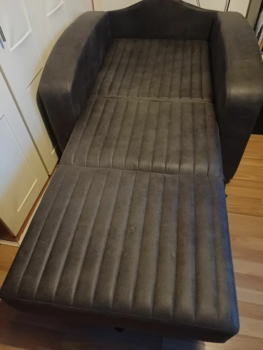 Armchair sofabed - Image 3
