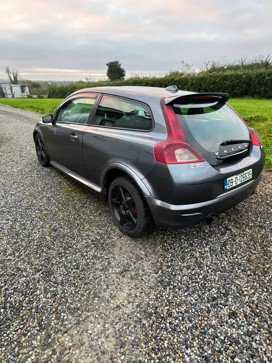 VOLVO C30 R DESIGN - Image 2