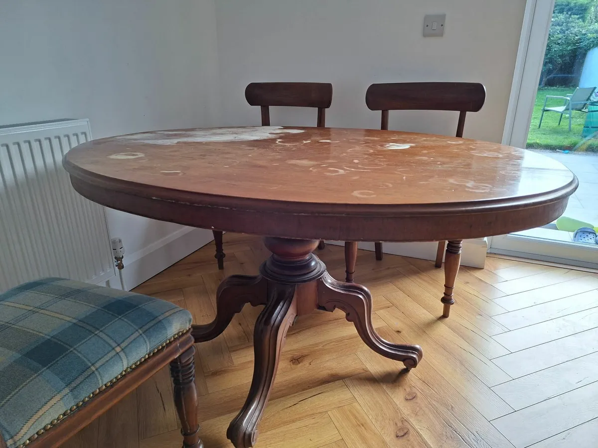 Dinning table - FREE - Image 1