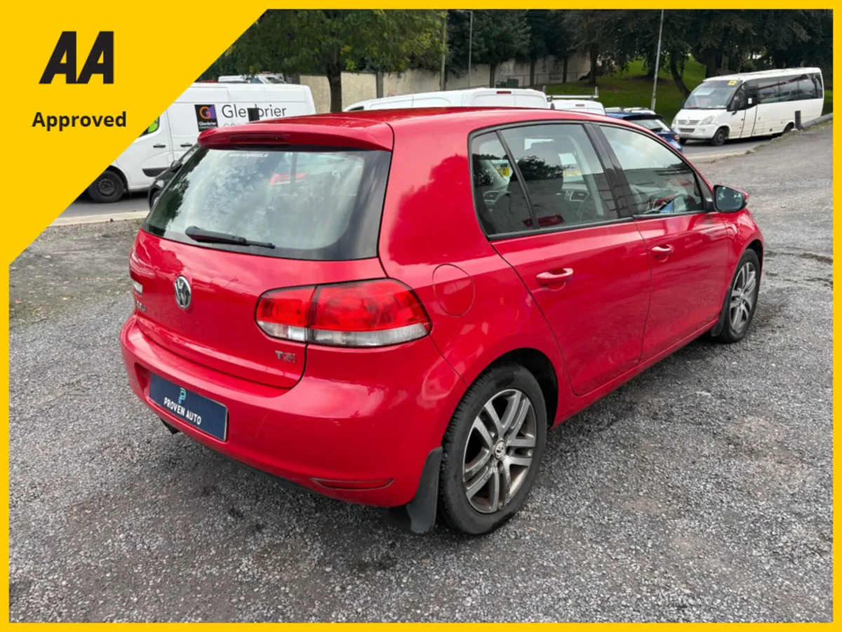 Volkswagen Golf COMFORT 1.4 D7F 5 TSI 5DR 160HP - Image 2