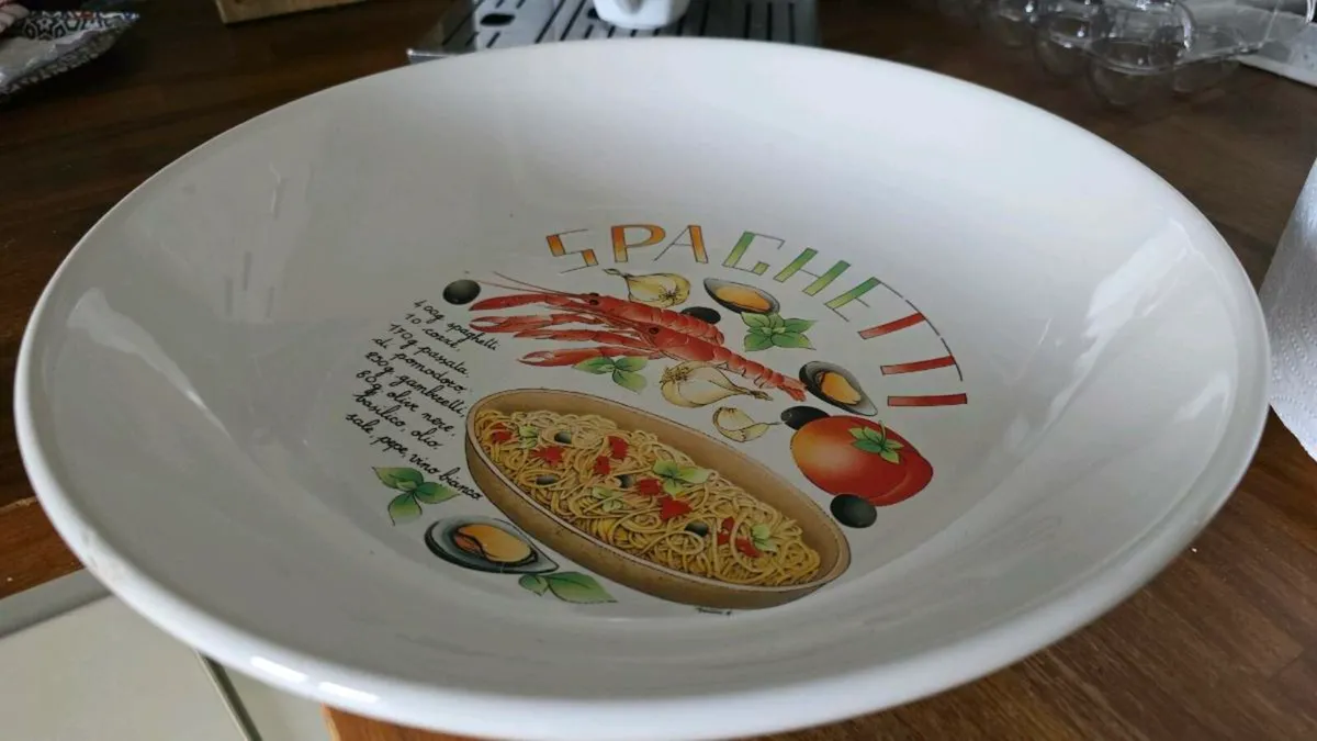 Large plate - Image 1