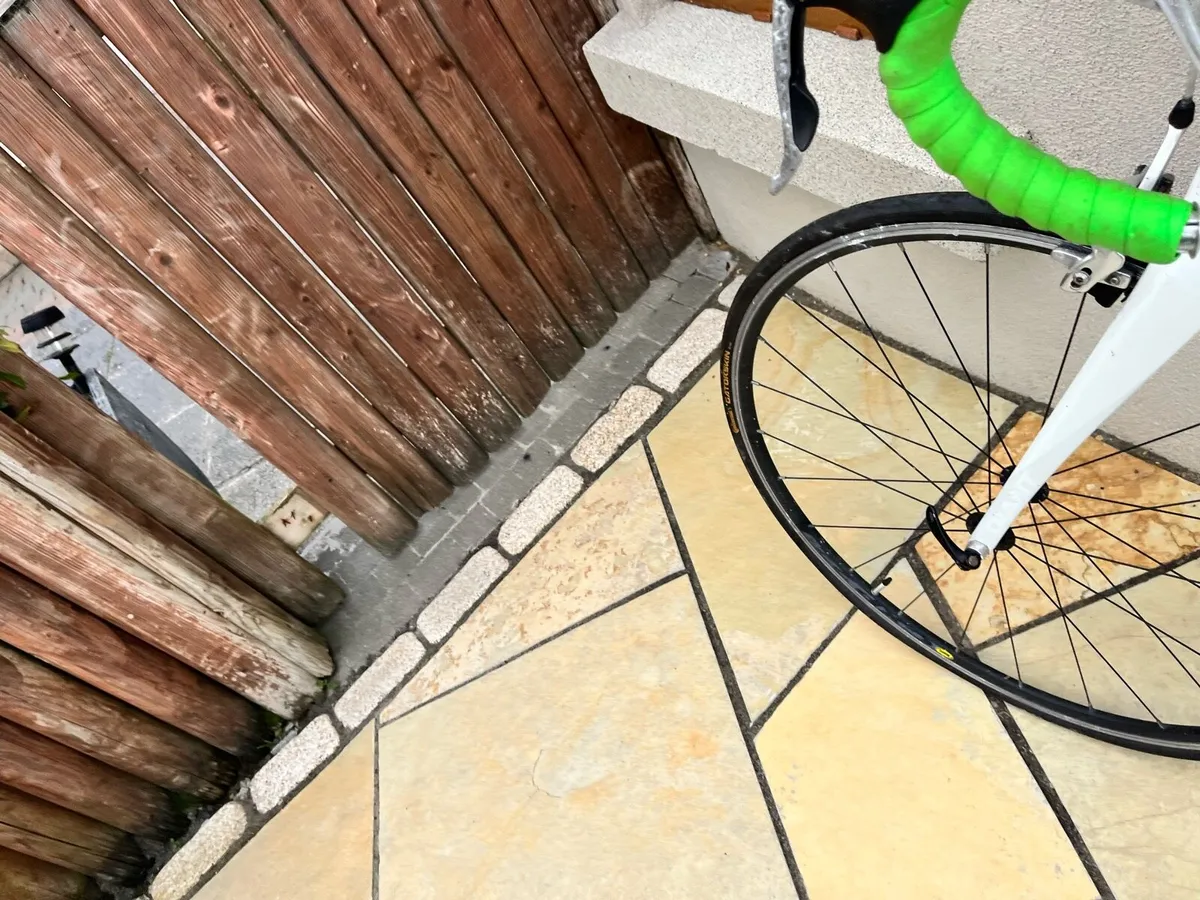 Road Bike - Image 3