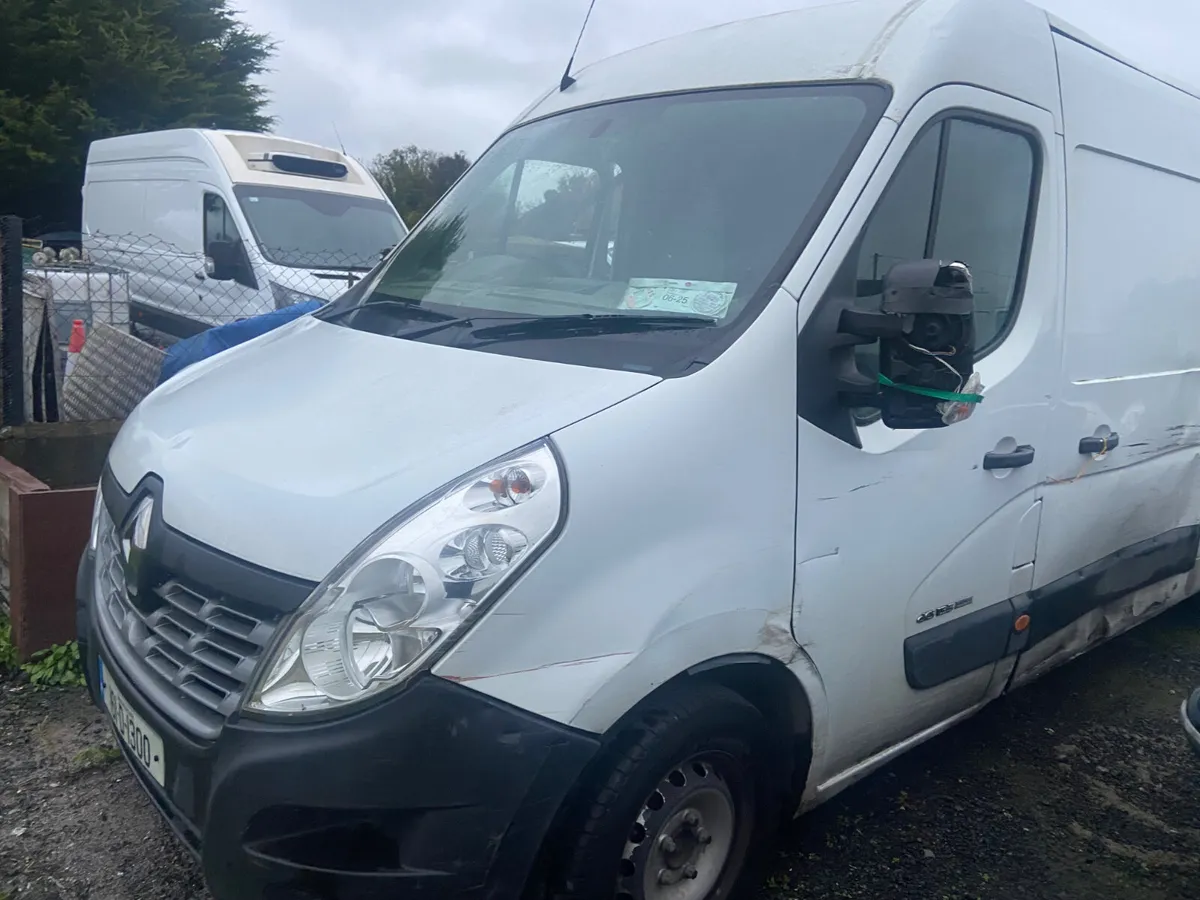 2016 Renault master - Image 1