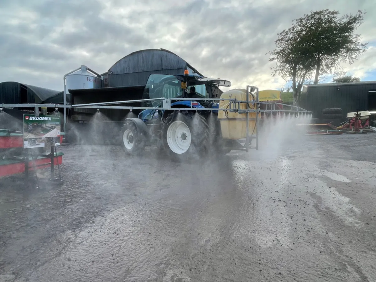 Jarmet 1000 litre sprayer - Image 2