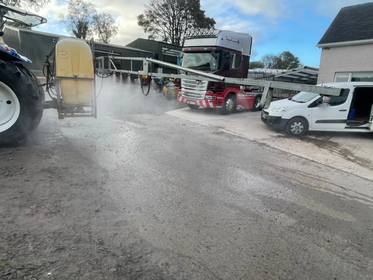Jarmet 1000 litre sprayer - Image 3