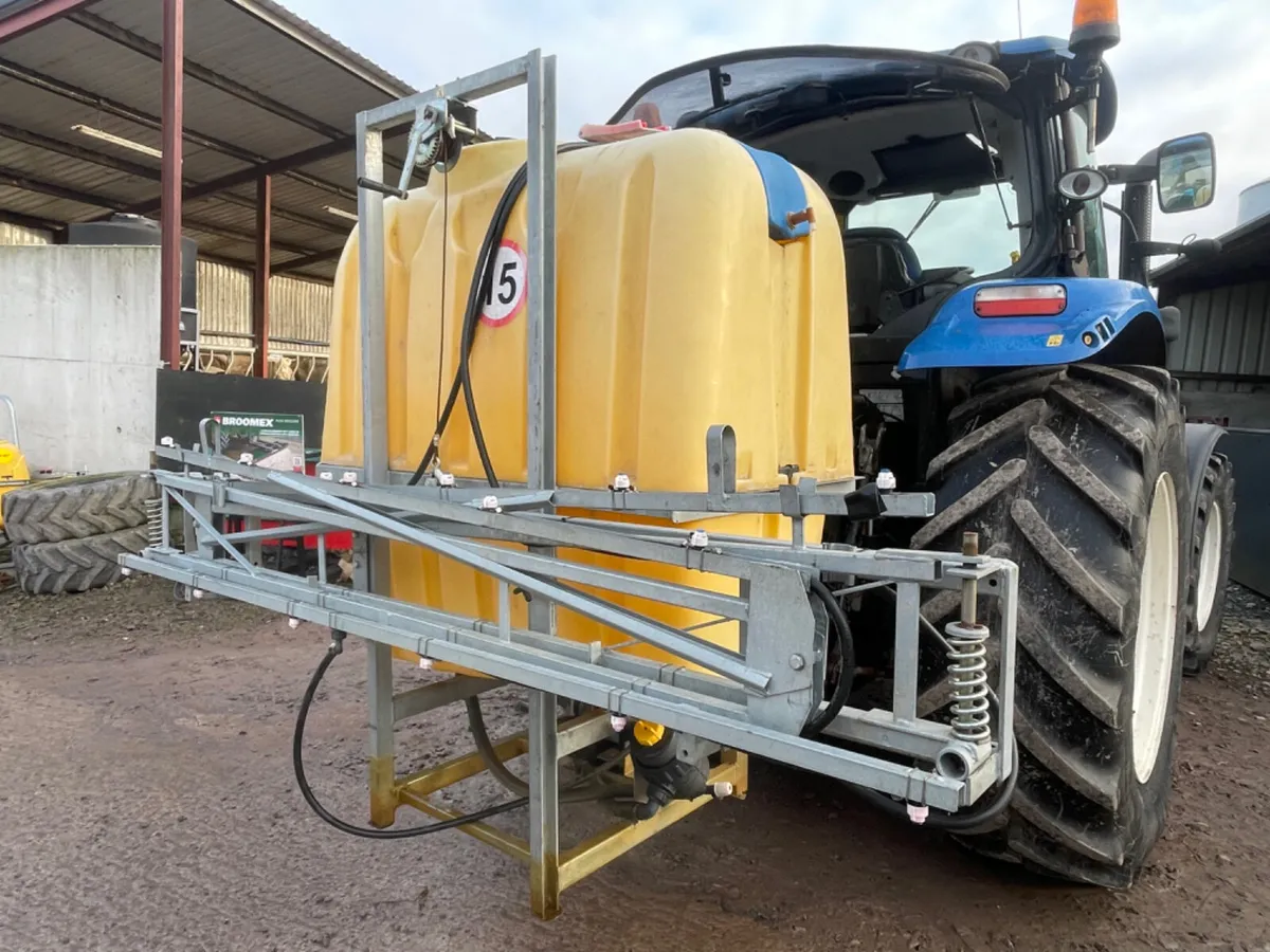 Jarmet 1000 litre sprayer - Image 1