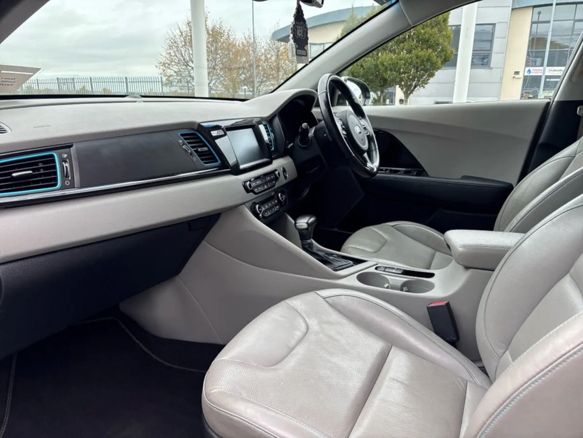 Kia Niro PHEV 6D 5DR AUTO - Image 3