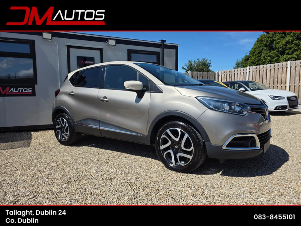 Renault Captur TCe 90 S&S SIGNATURE - Image 1