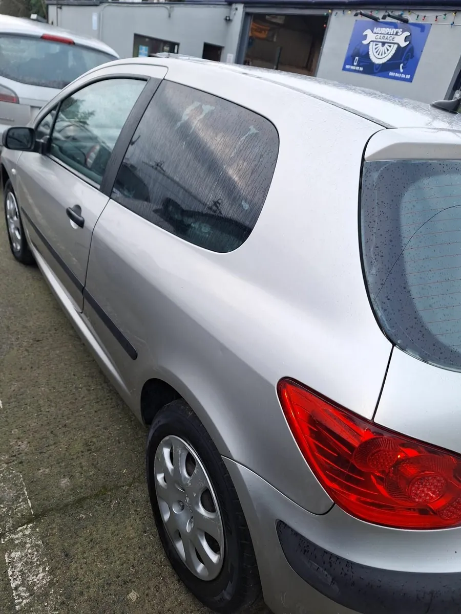 Peugeot 307 2009 - Image 2