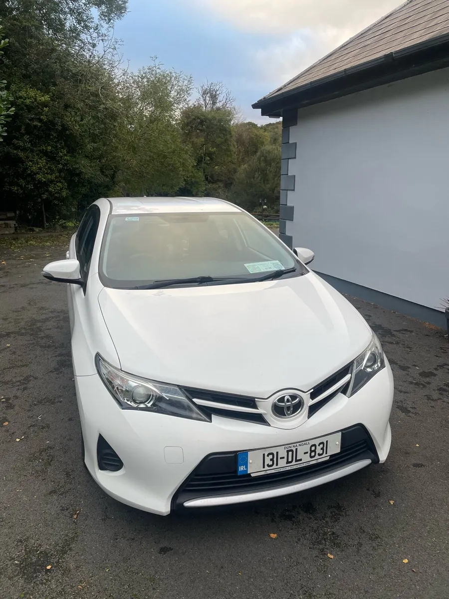Toyota Auris 2013 - 1.4D - Image 2