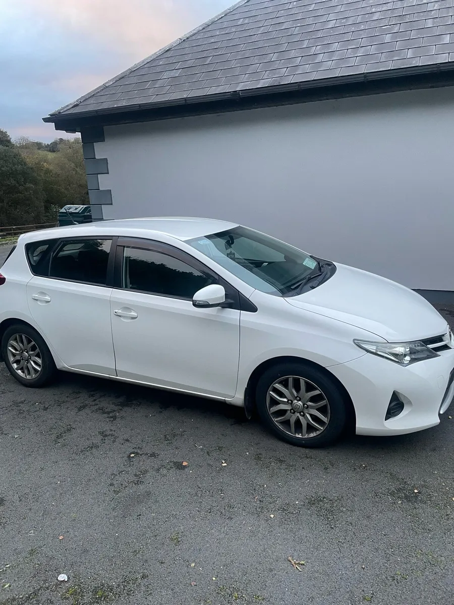 Toyota Auris 2013 - 1.4D - Image 3