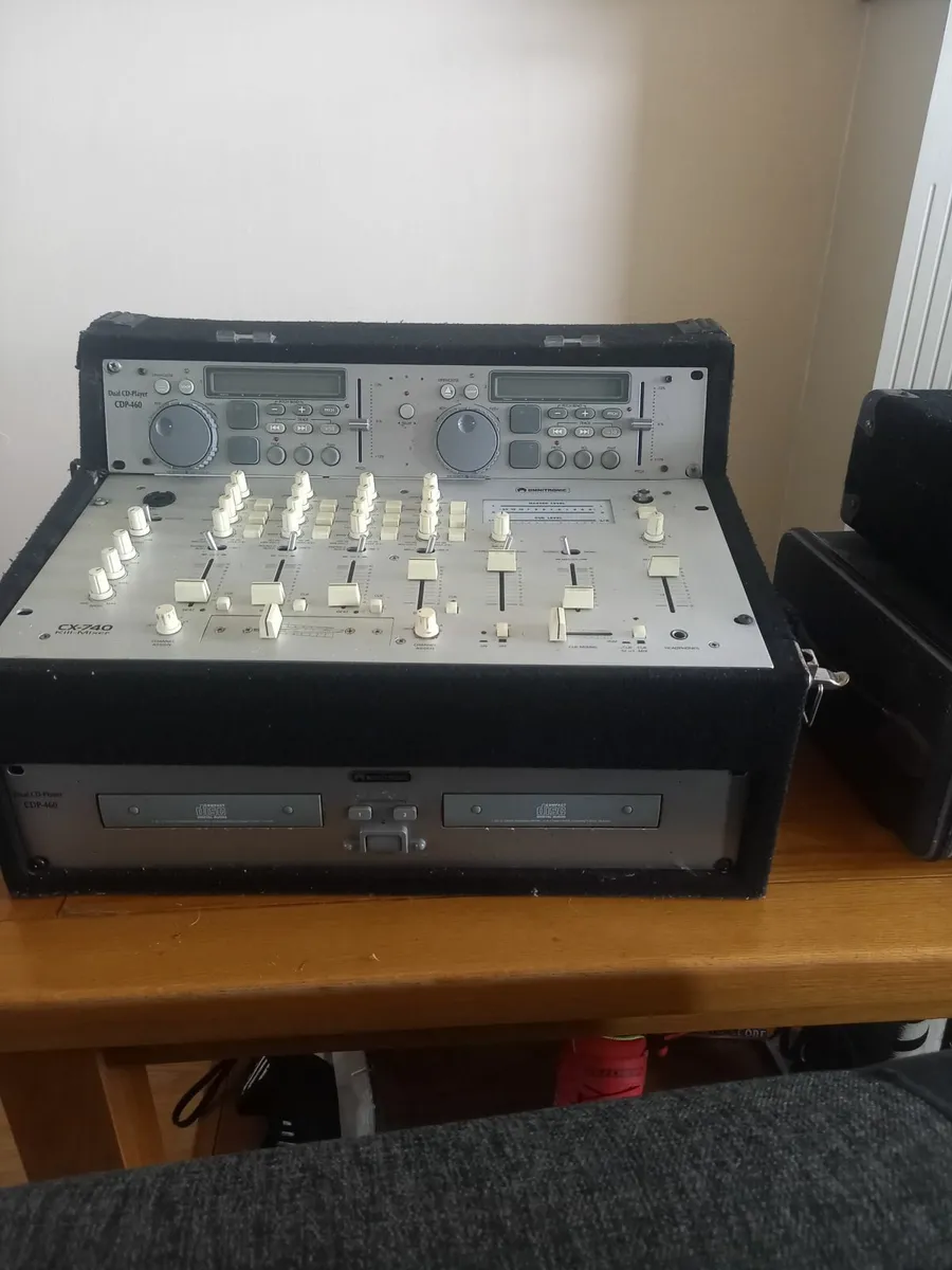 Music equipment - Image 2