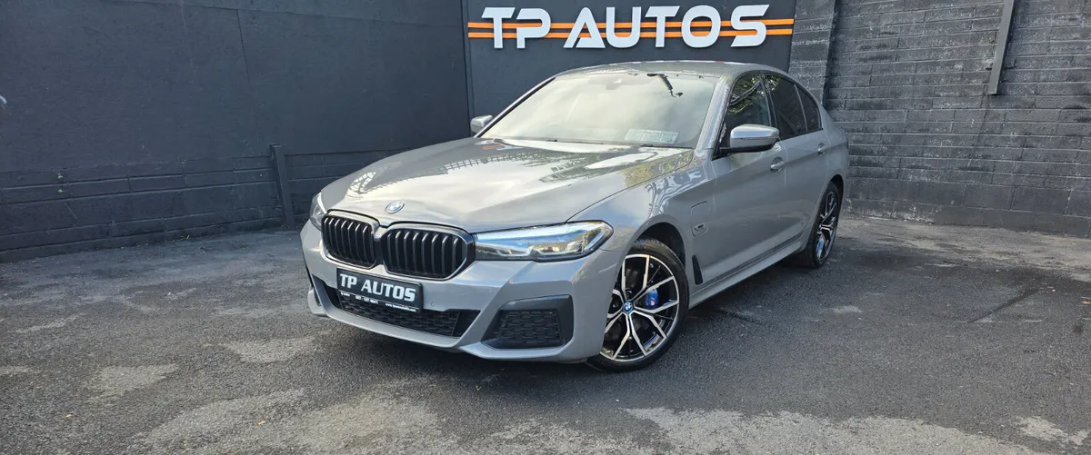 BMW 5-Series 2022 M-Sport - Image 1