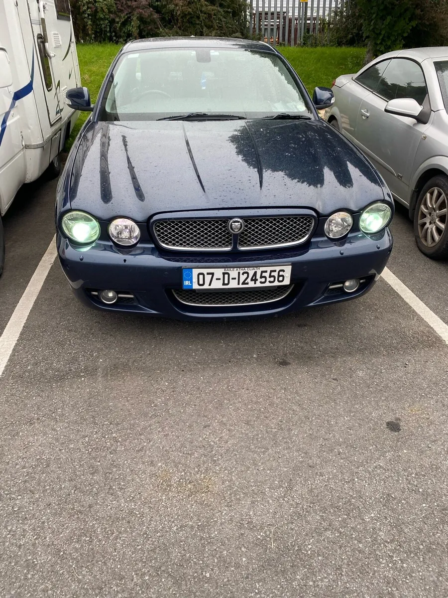 Jaguar xj6 - Image 1
