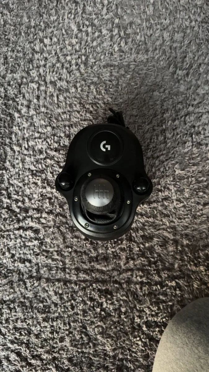 LOGITECH, Steering wheel, Pedals and Gearstick - Image 3