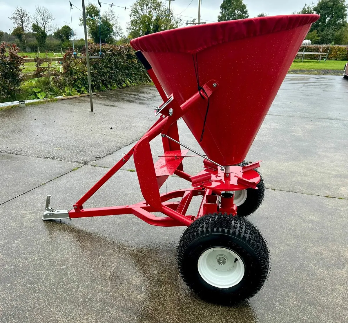 New ATV Spreader – Fertilizer/Lime/Sand/Salt/Seed - Image 1
