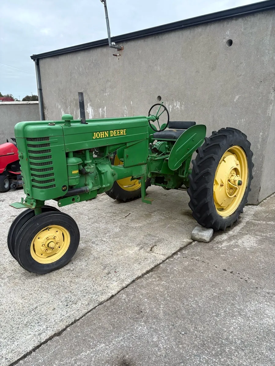 John Deere Crop master - Image 1