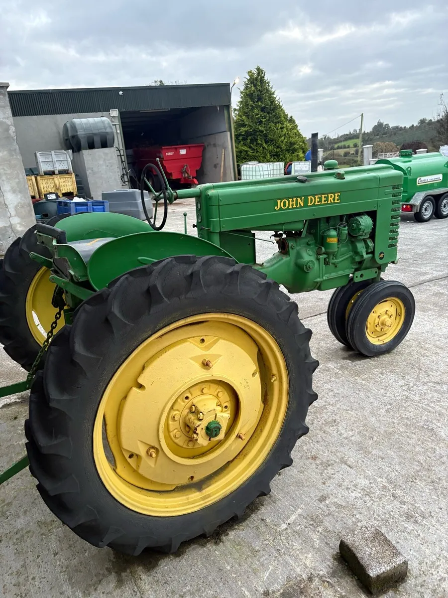 John Deere Crop master - Image 3