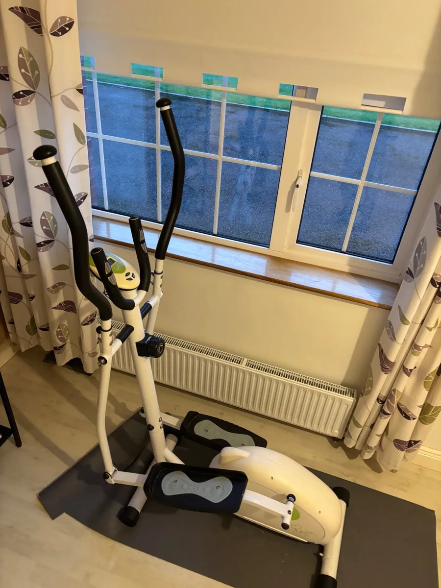 Crosstrainer - Image 2