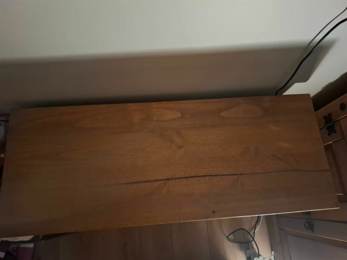 Console Table - Image 3