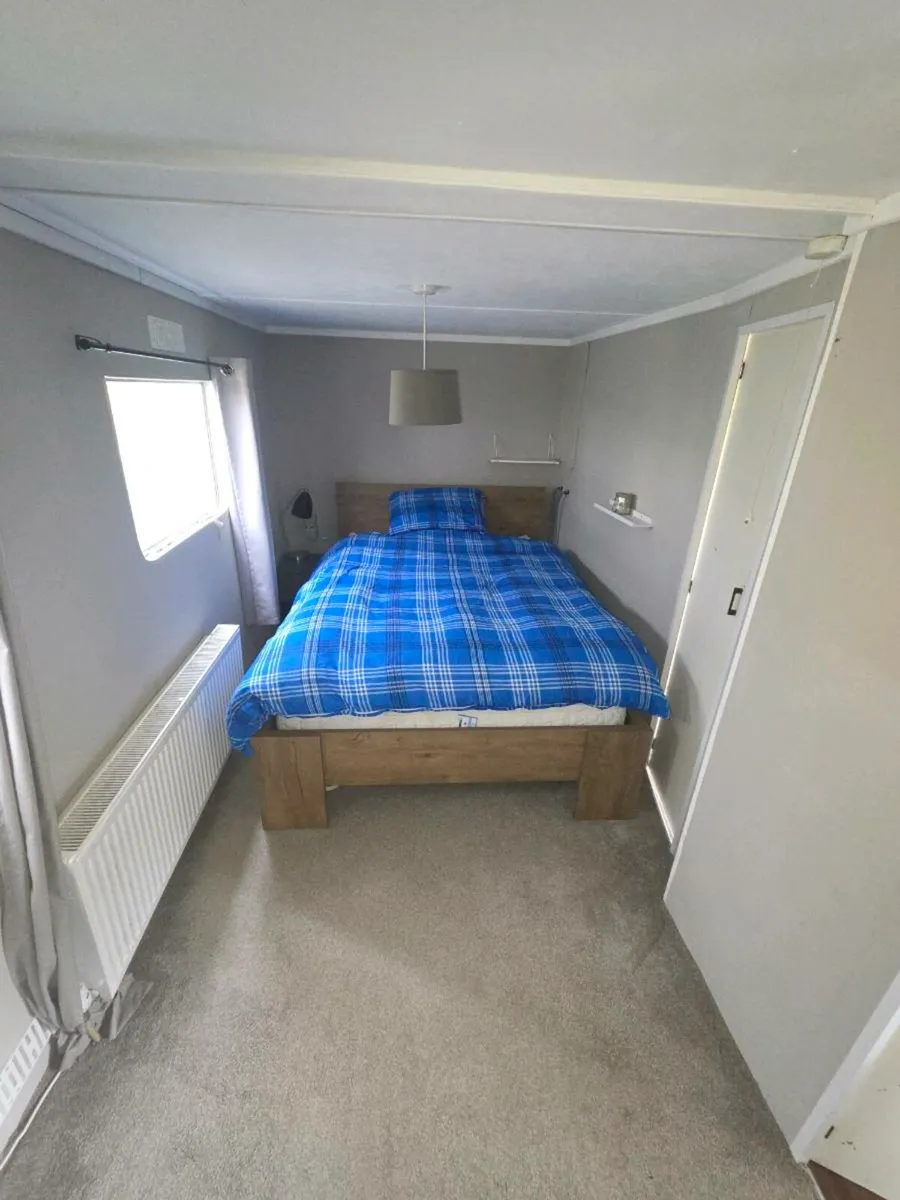 Mobile Home - Image 2