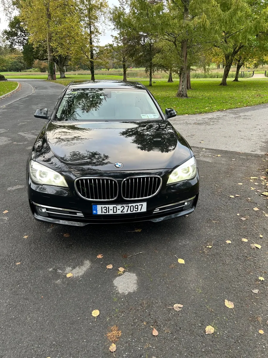 BMW 7-Series 2013 - Image 1