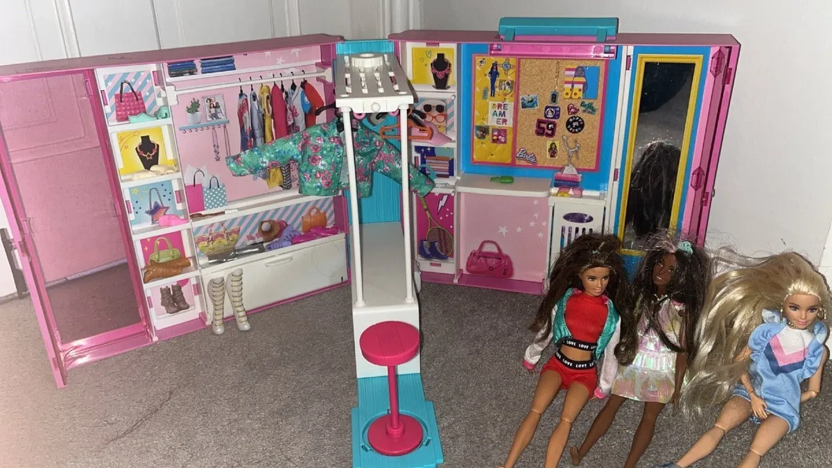 Barbie Sets- all different price ranges - Image 2