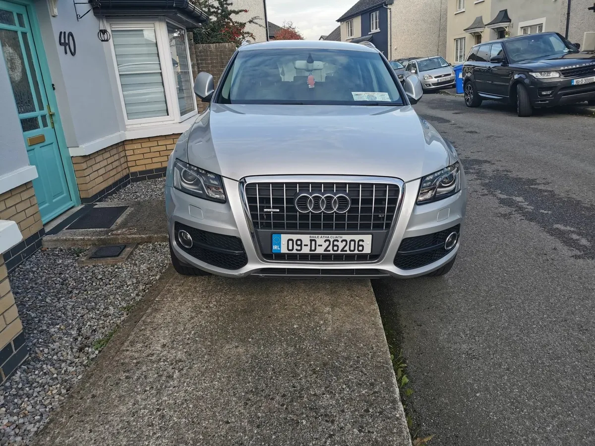 Audi Q5 2009 Quattro Sline 170ps - Image 1