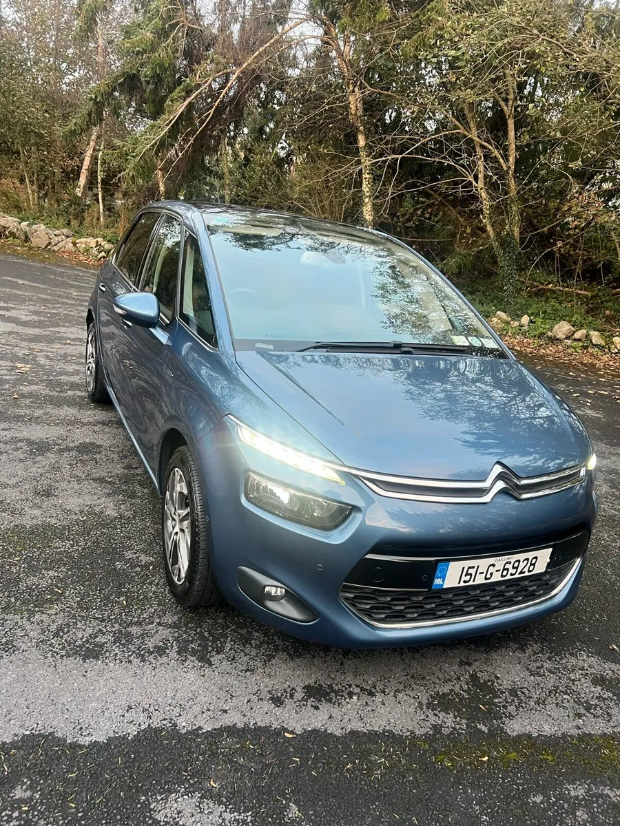 Citroen c4 Automatic High spec - Image 1