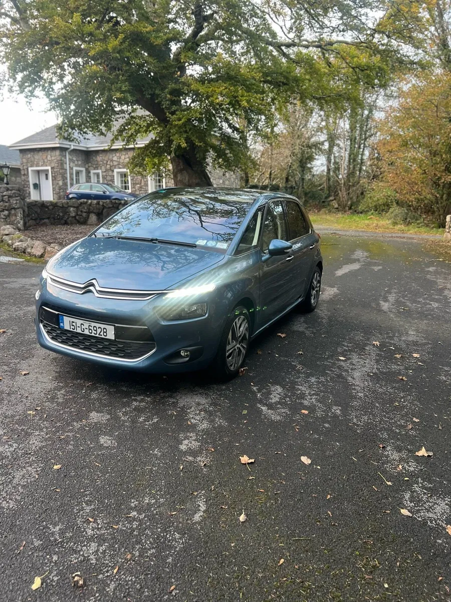 Citroen c4 Automatic High spec - Image 2
