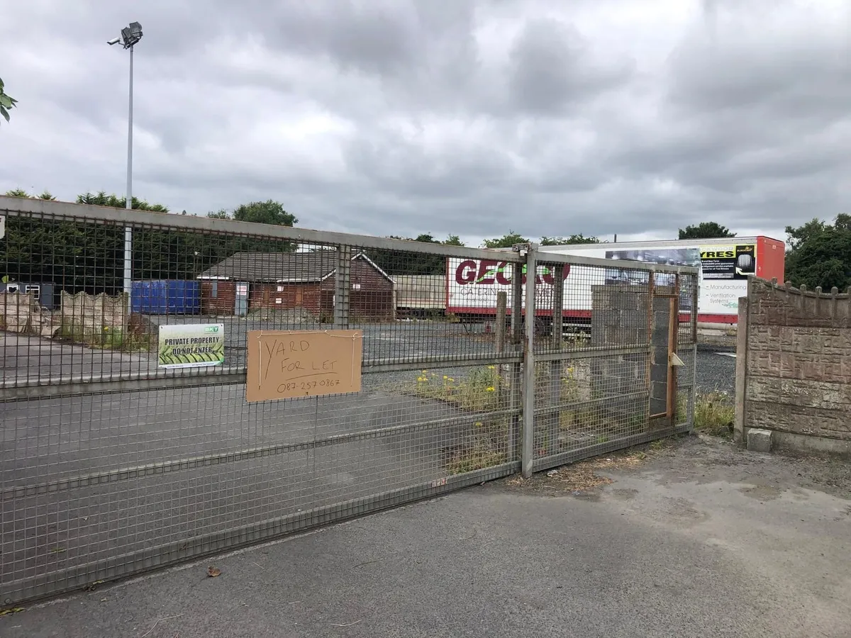Yard to let - Image 2