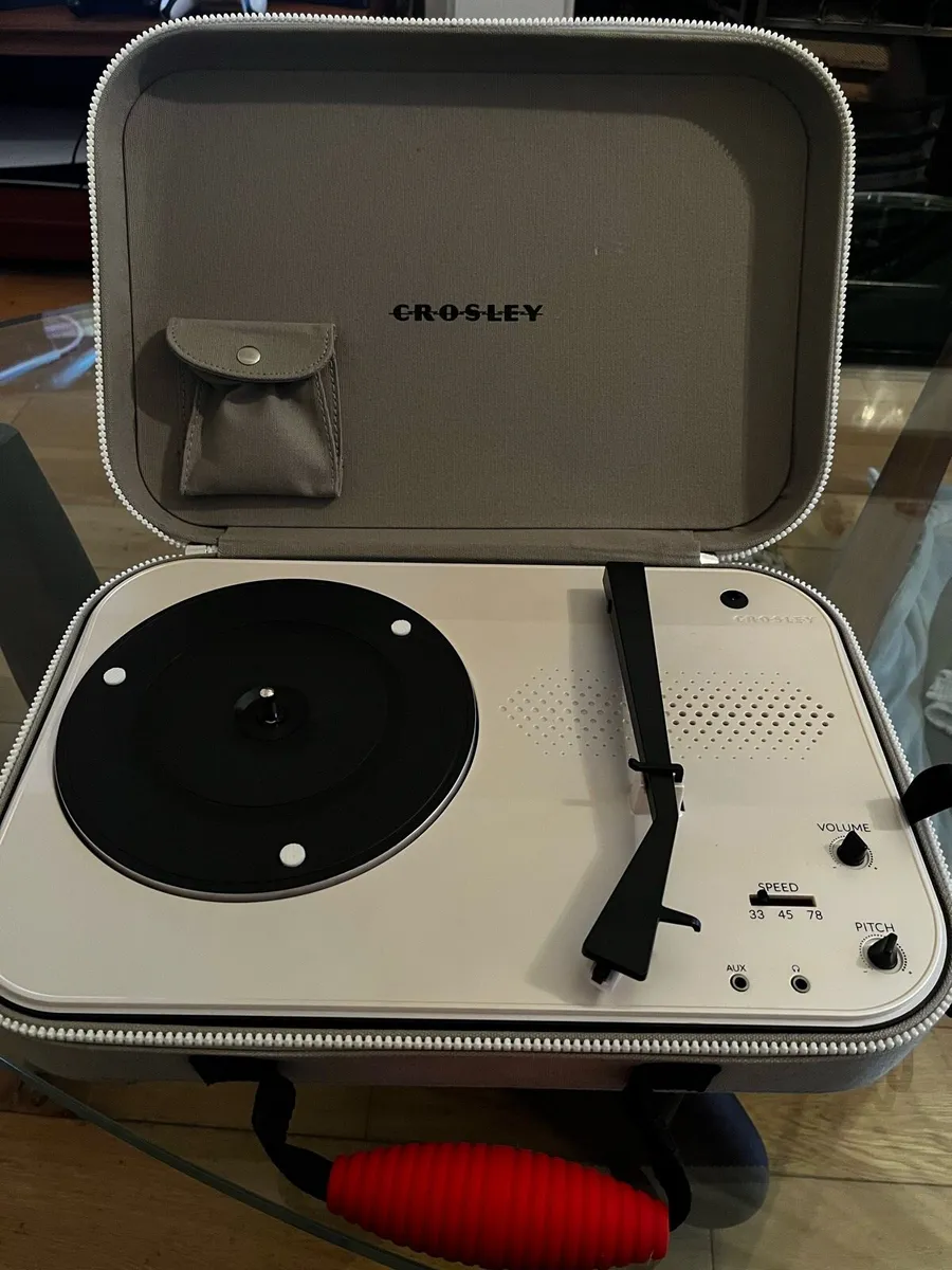 Crosley Portable Record Player – White - Image 1