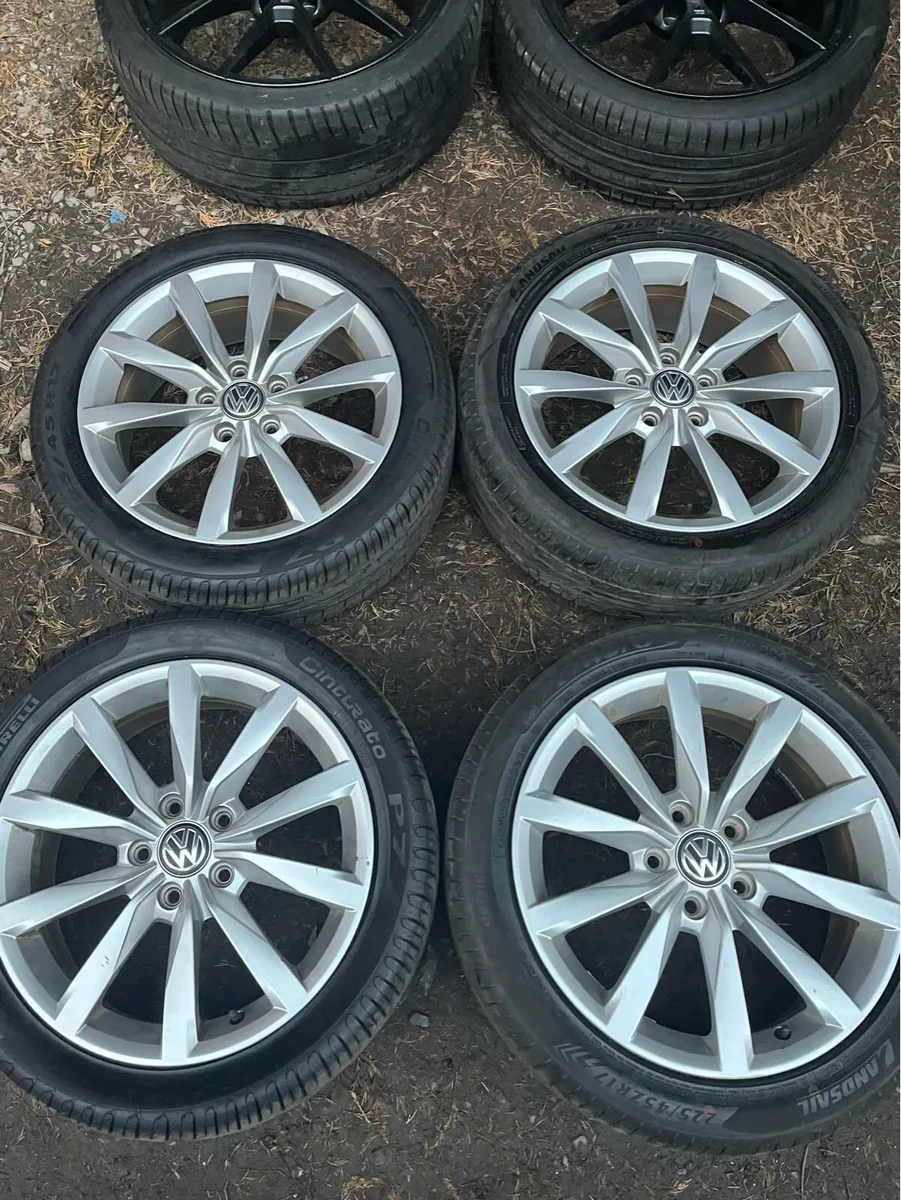 17’ Genuine VW Golf Caddy 5x112 alloy wheels - Image 1