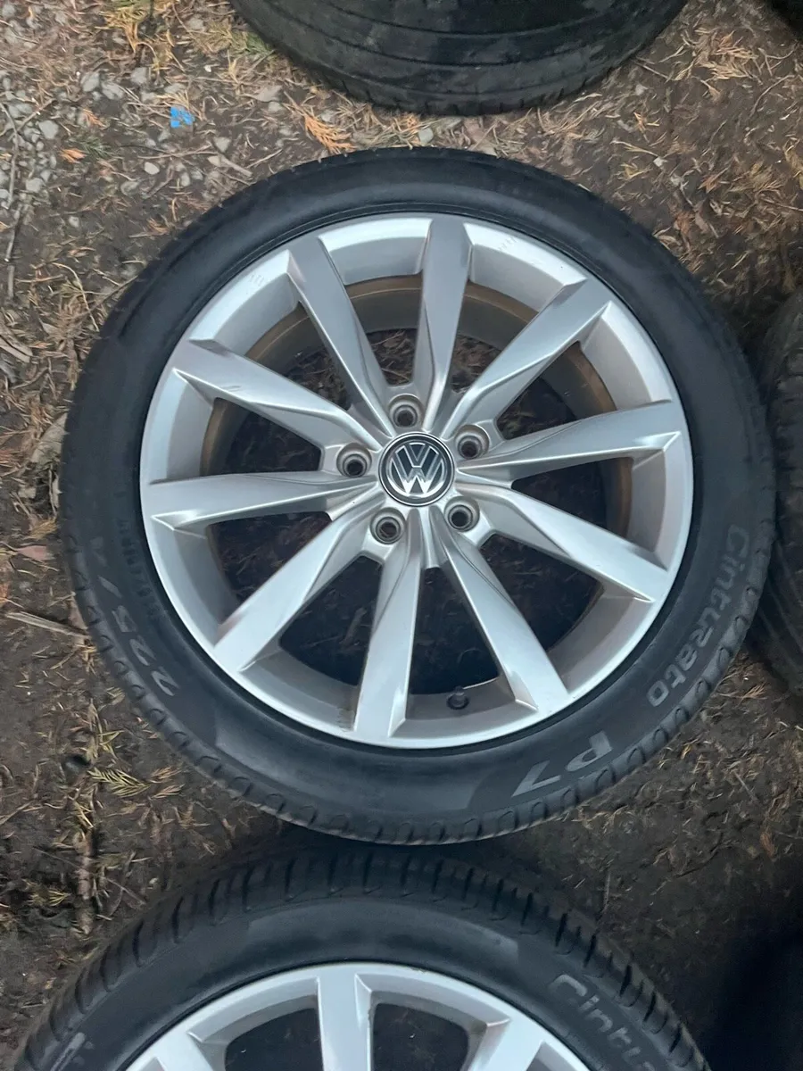 17’ Genuine VW Golf Caddy 5x112 alloy wheels - Image 2