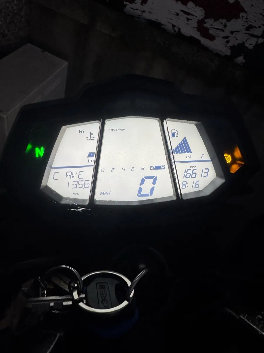 Yamaha MT125 - Image 4