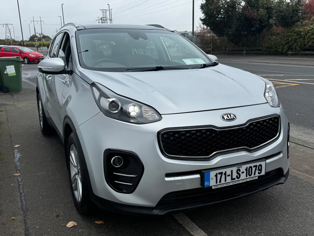 Kia Sportage 2017 automatic - Image 3