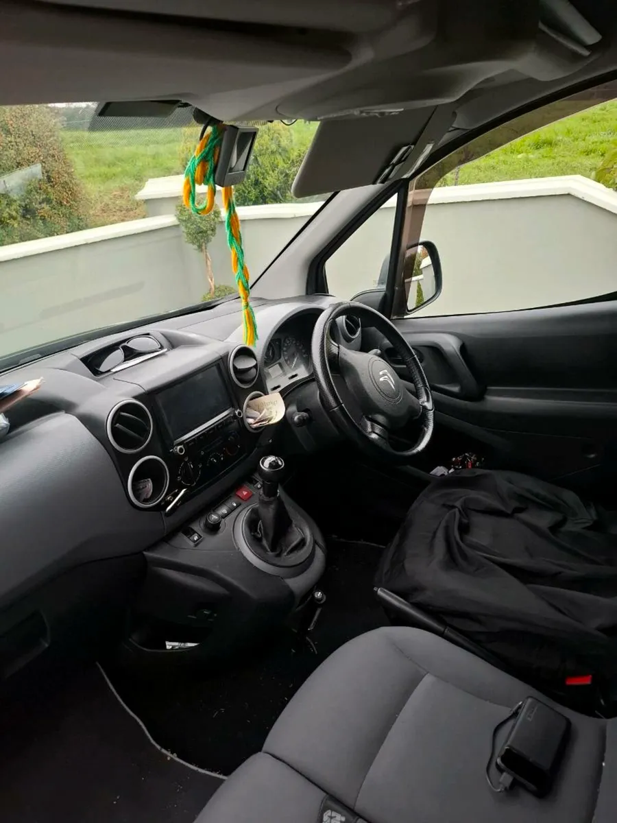 2014 Citroen berlingo - Image 2