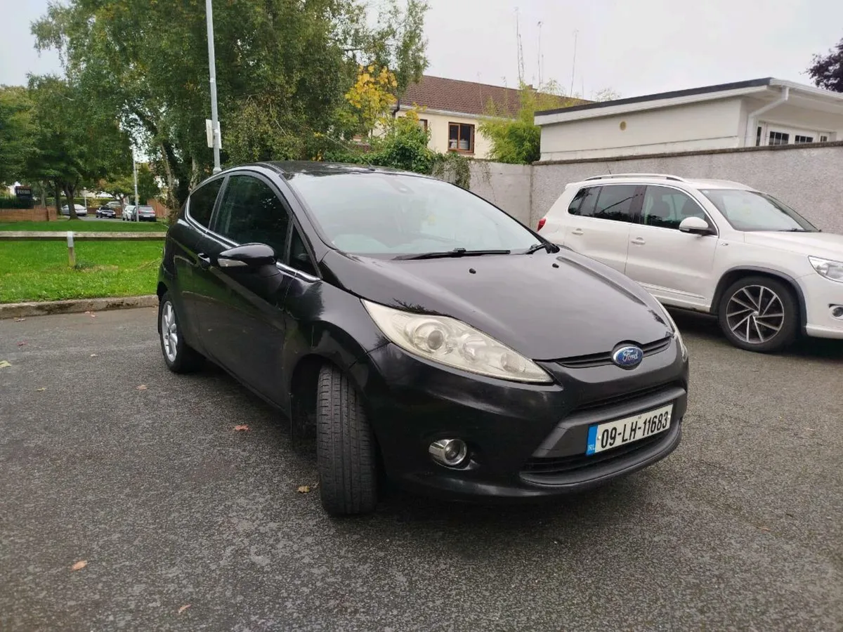 FORD FIESTA TITANIUM New NCT & TAX - Image 2