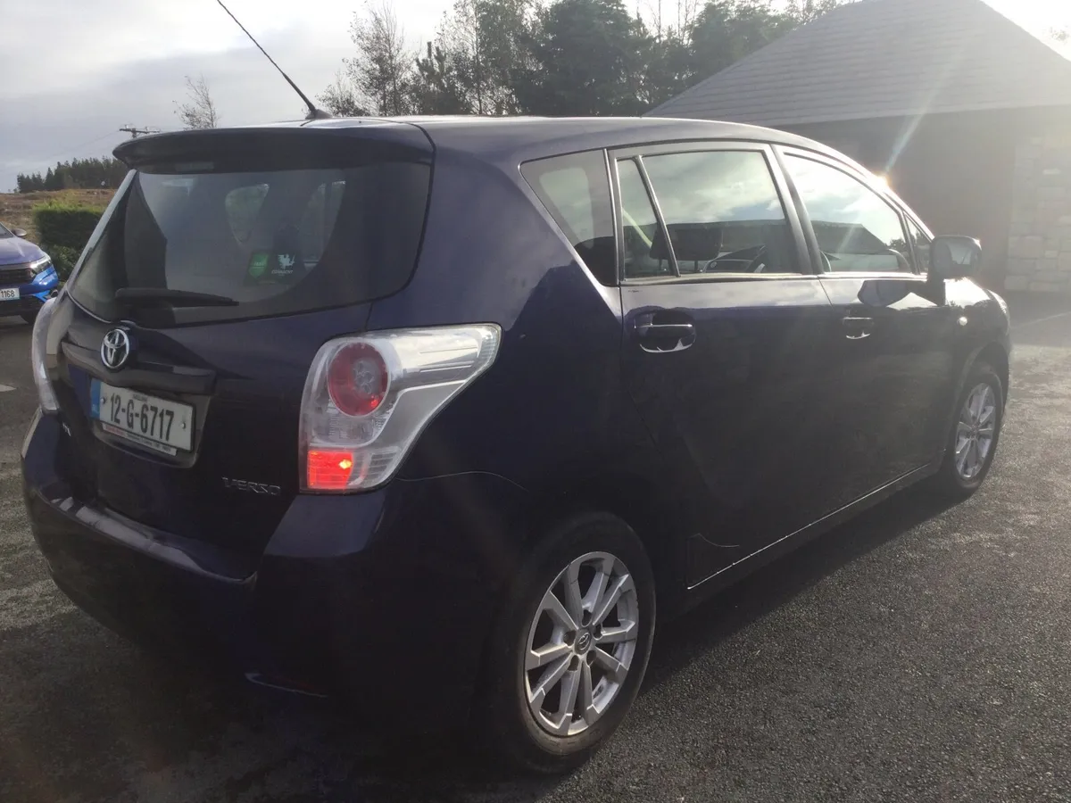 2012 Toyota Verso 7 seater - Image 4