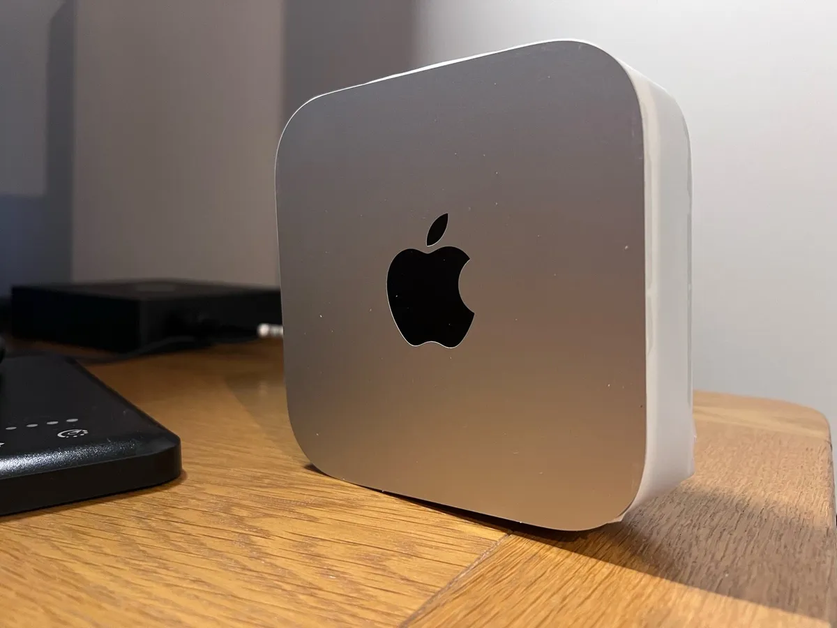 M4 Mac mini 256gb 16ram never used - Image 1