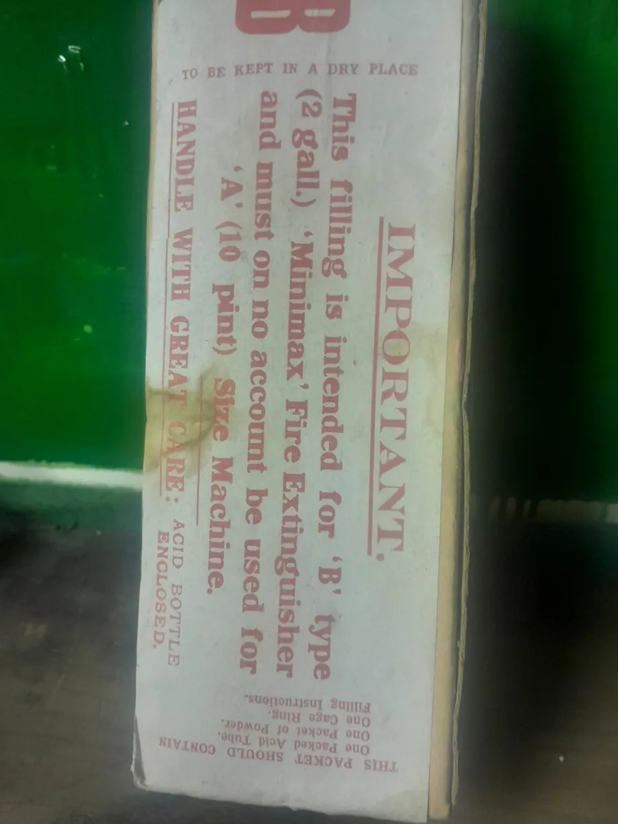 Minimax  fire extinguisher re fill - Image 2