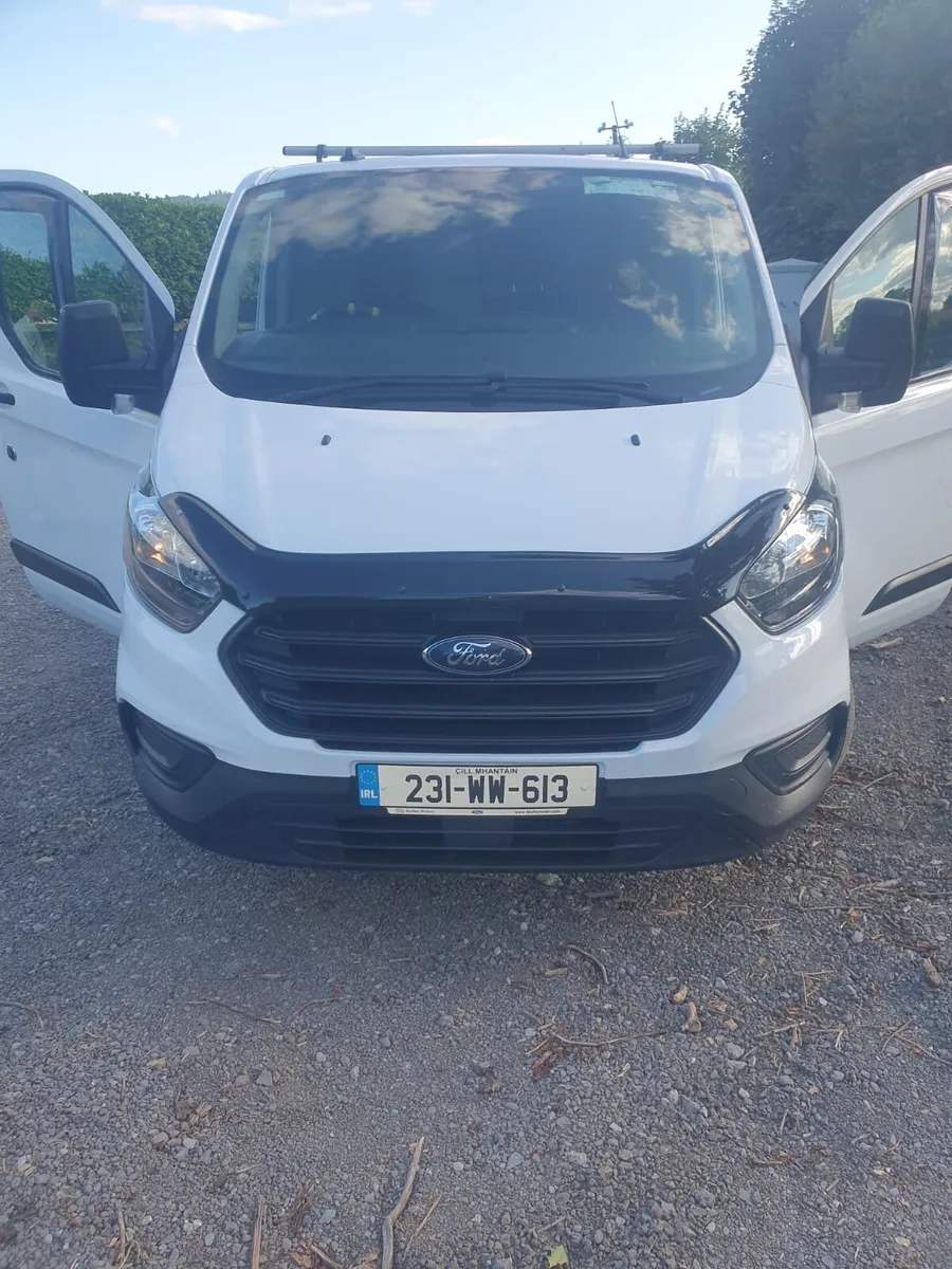 Ford transit custom (low km ) - Image 1