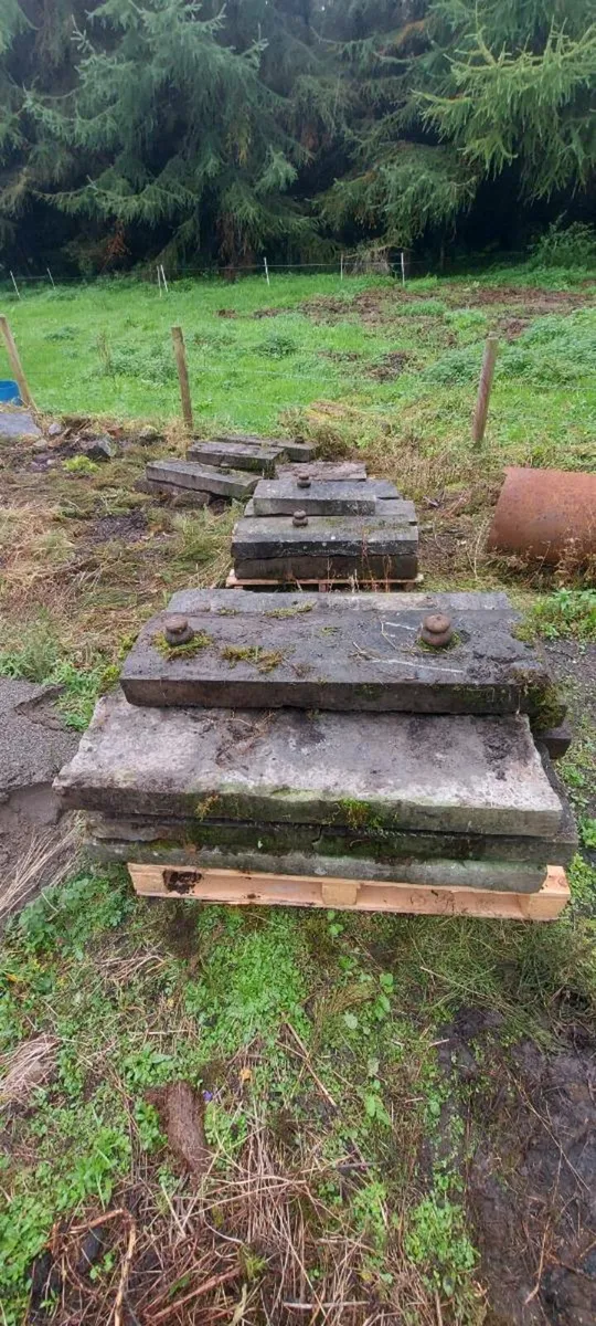 Limestone - Image 1