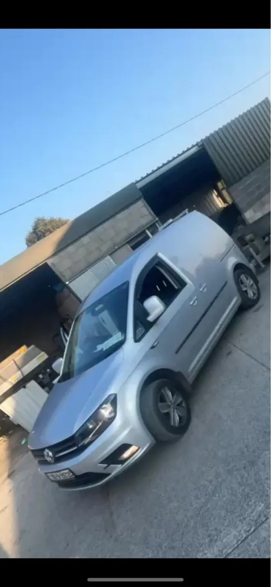 Caddy van - Image 2