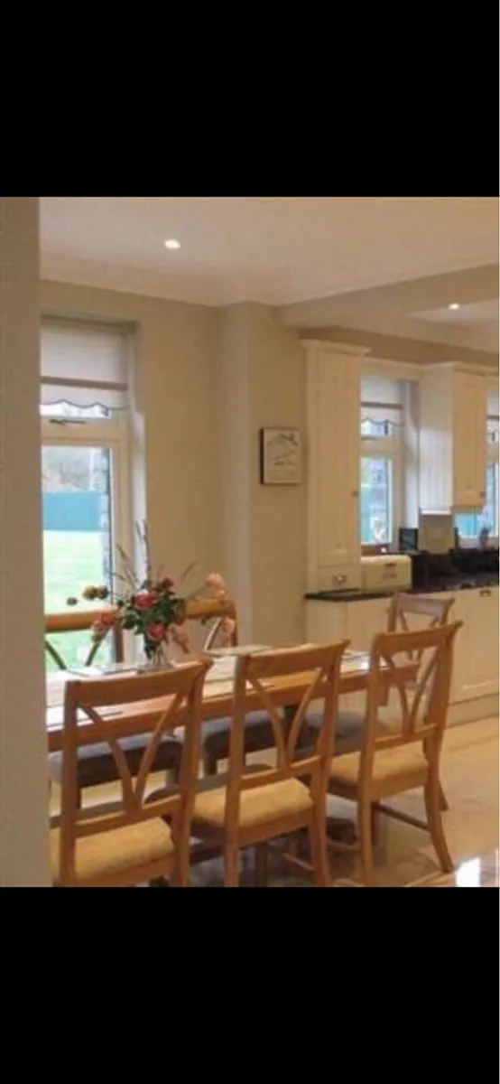 Dining table and chairs - Image 2