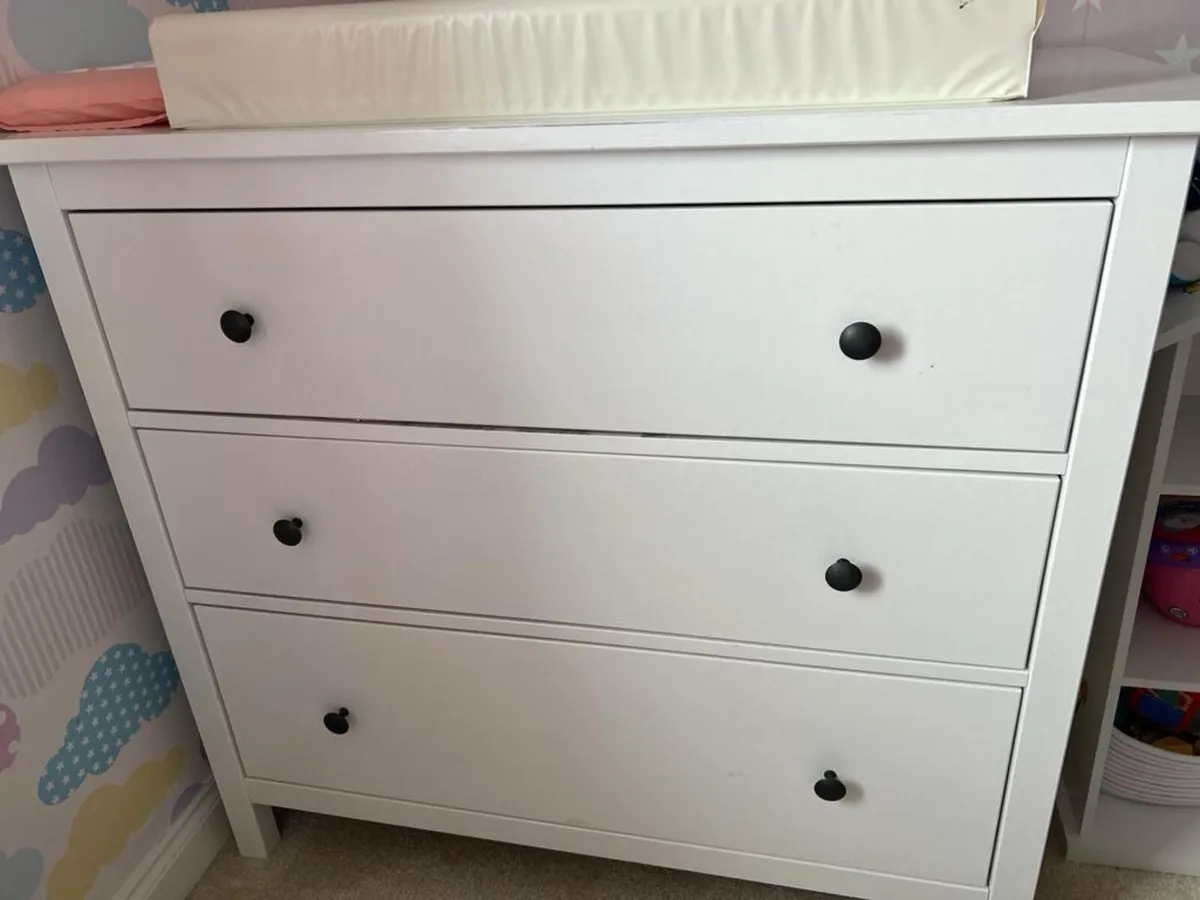 IKEA hemnes 3 drawer dresser