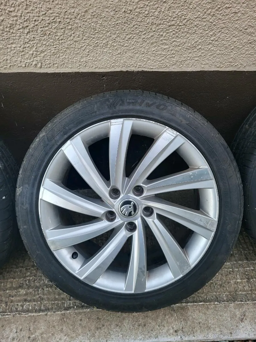 Skoda Octavia 18" Alloy Wheels - Image 4