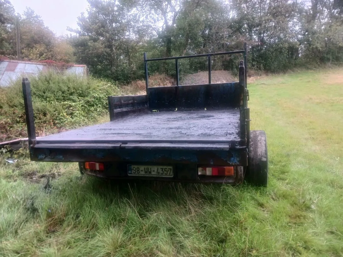 Topper and trailer - Image 4